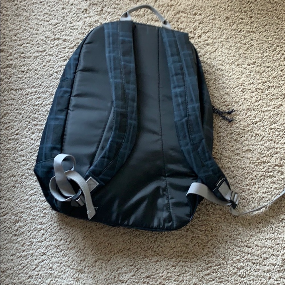 O’Neill Backpack - Picture 2 of 3